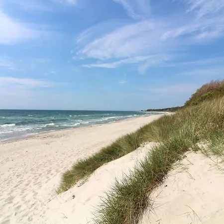 Vakantiehuis Enisa - 800m From The Sea By Interhome *
